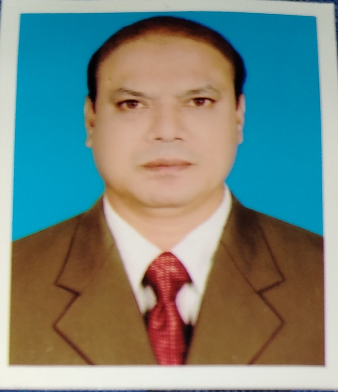 Lokman H Nuwman